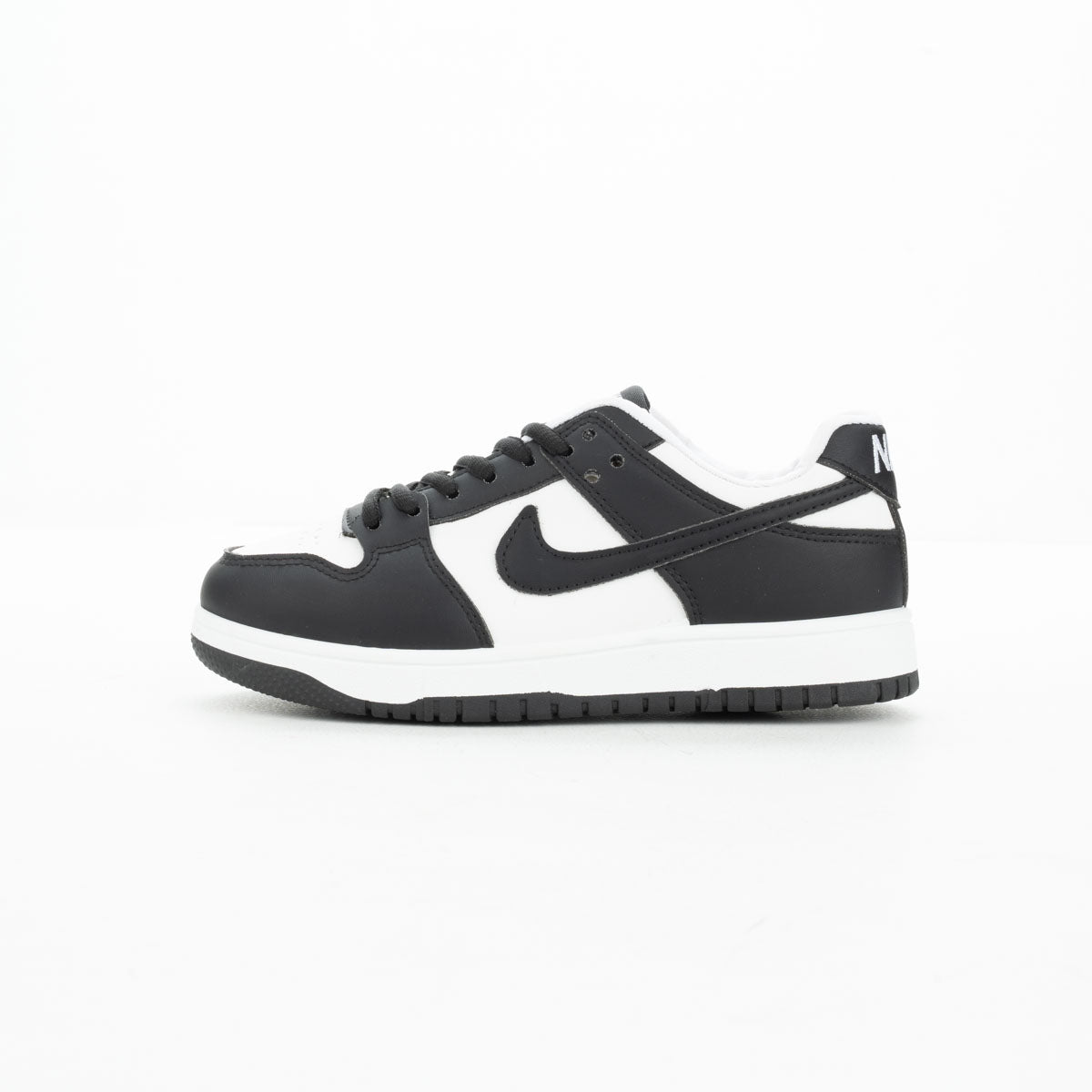 Women Street Style Leather Sneakers