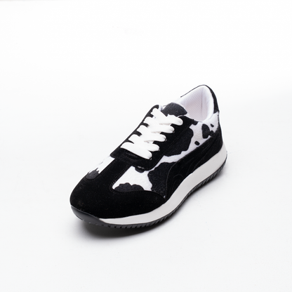 Women Presence Pattern Sneakers