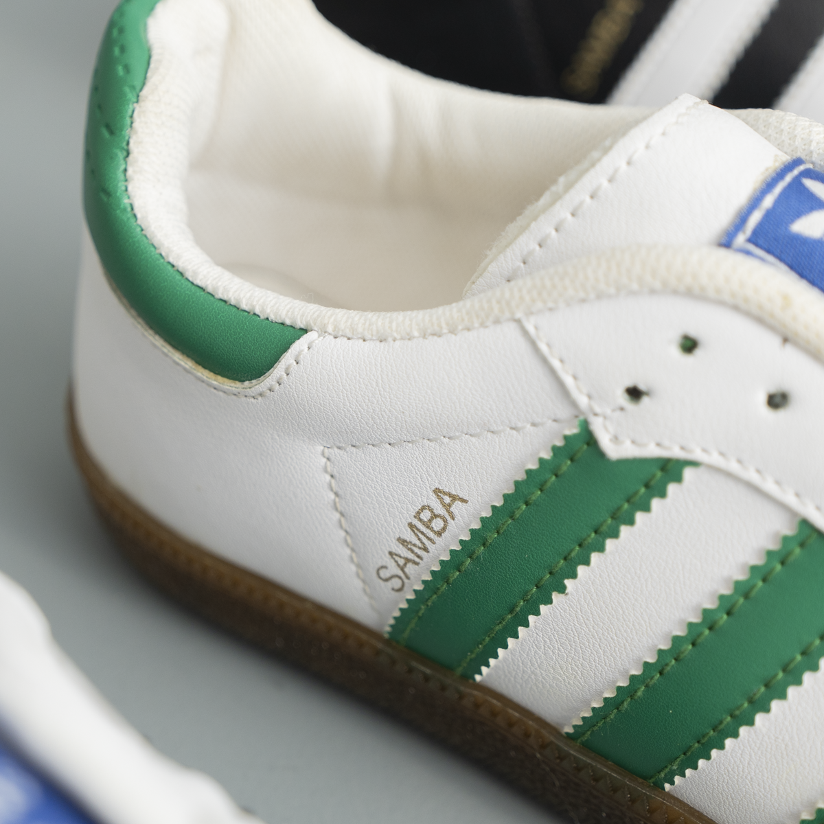 Men Classic Vintage Casual Samba Style Sneakers