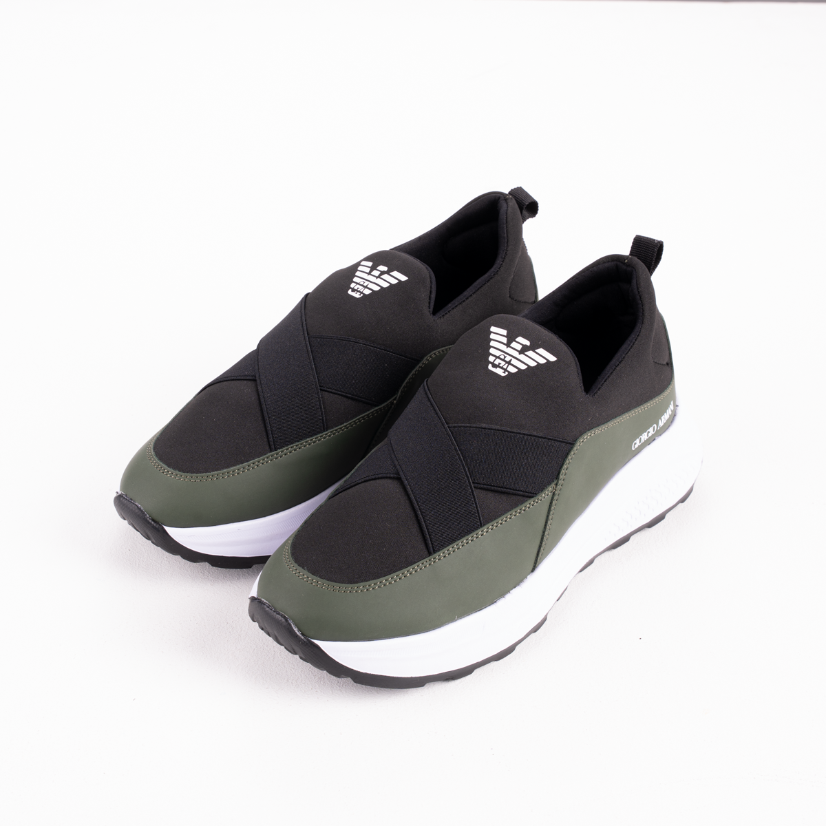 Men Slip-on Comfort Casual Sneakers