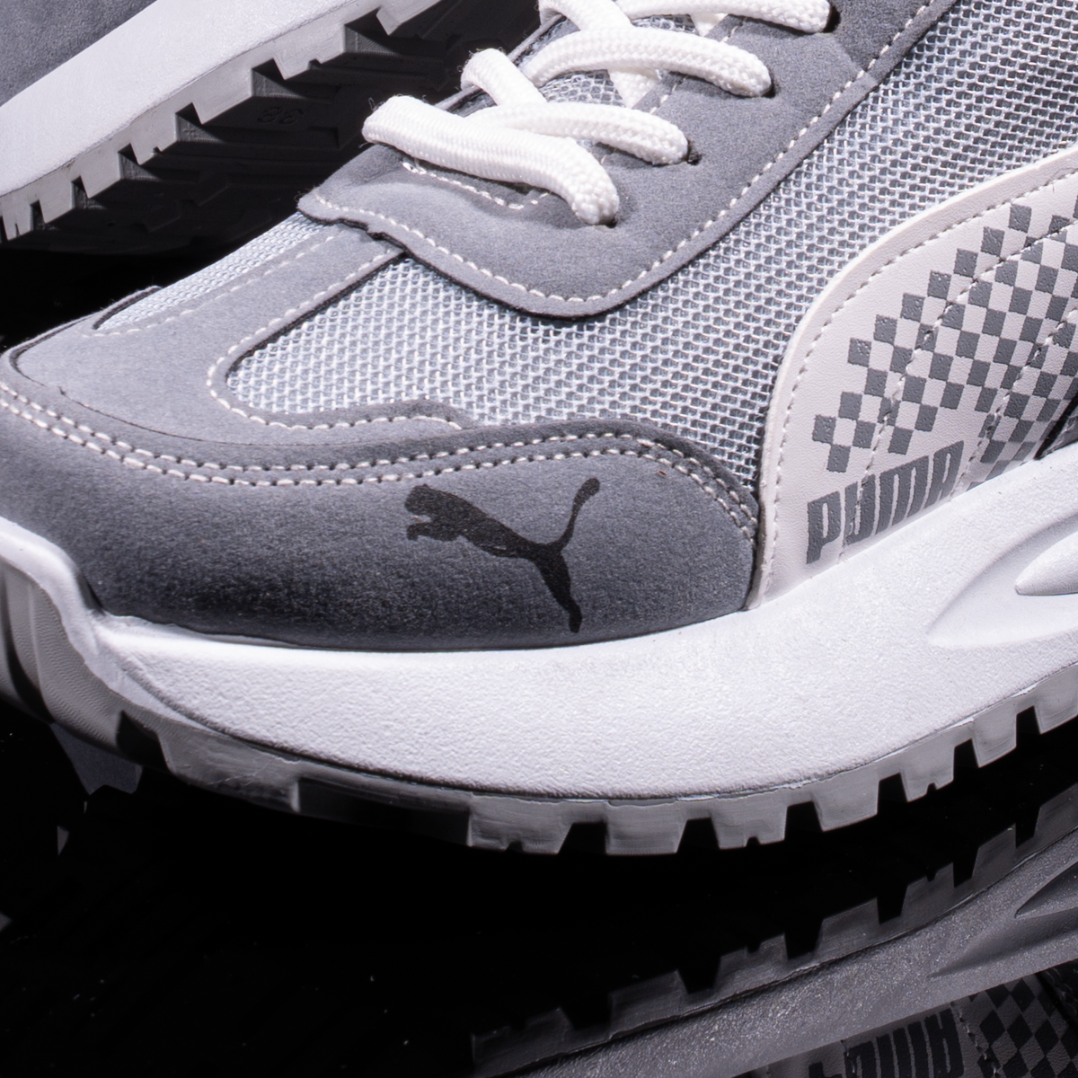 Women Casual Lifestyle Sneakers