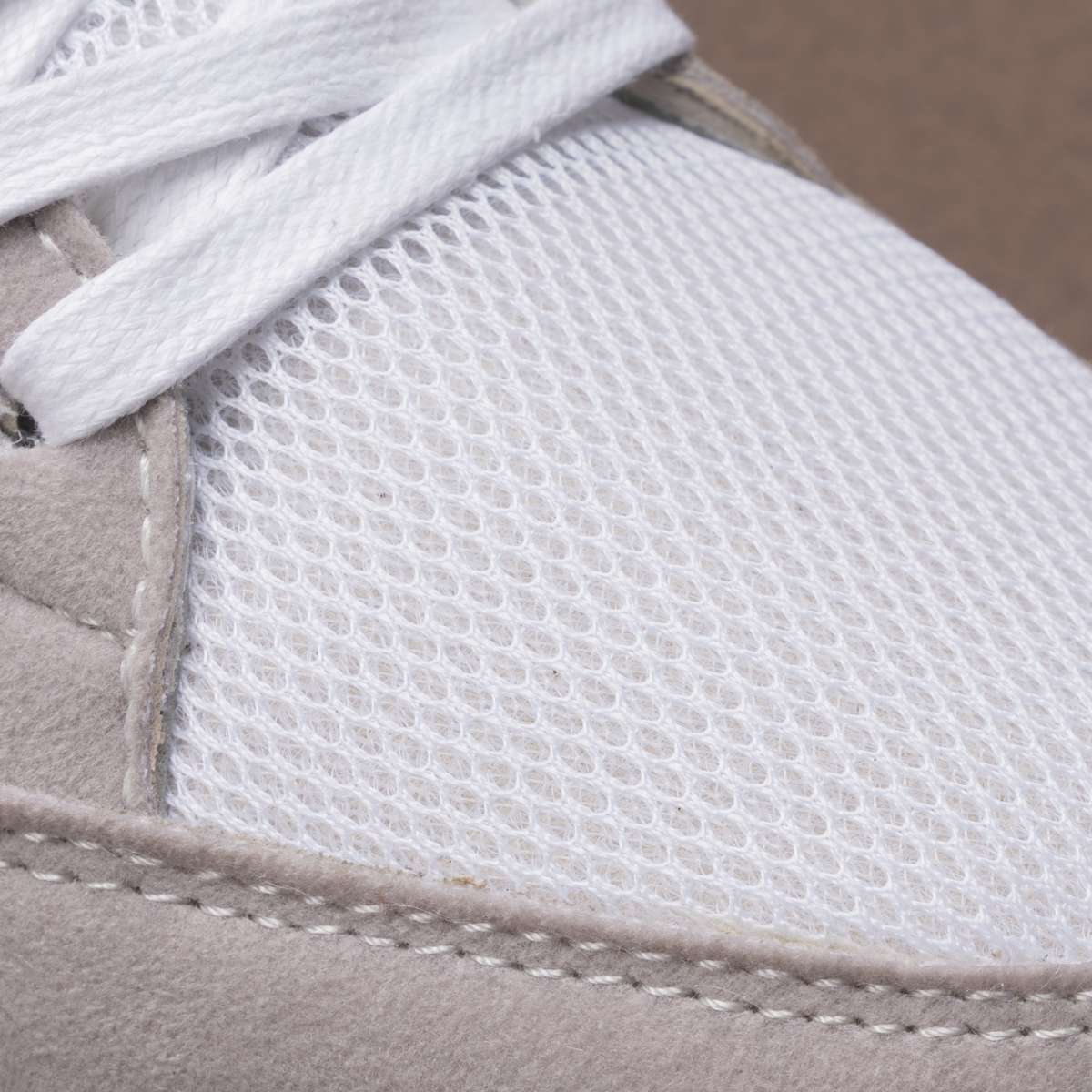Breathable Lightweight Casual Sneakers