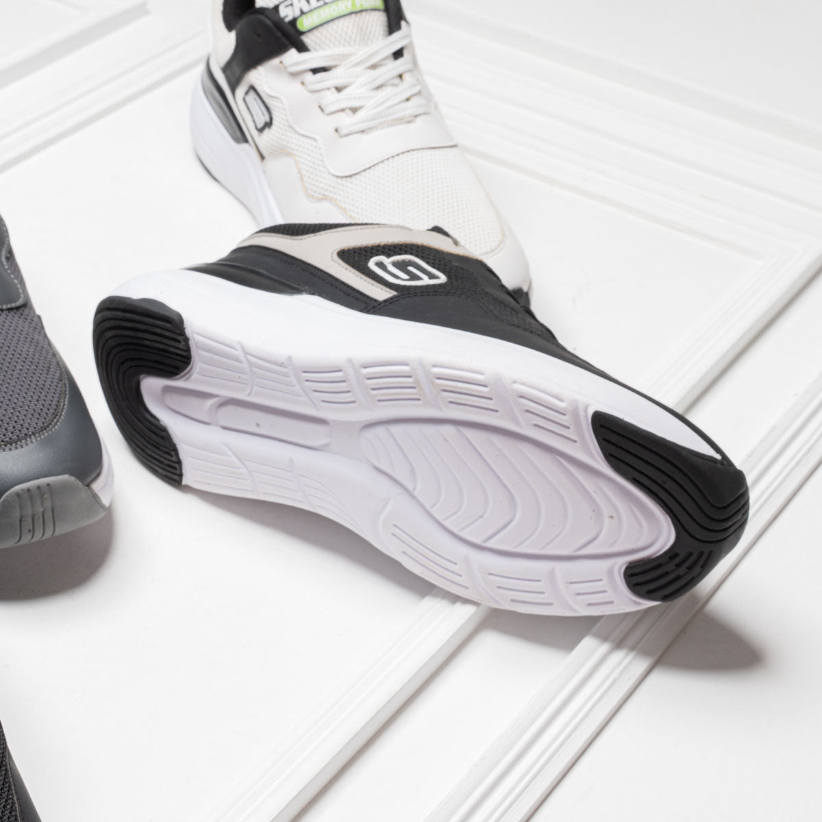 Memory Foam Comfort Walking Sneakers