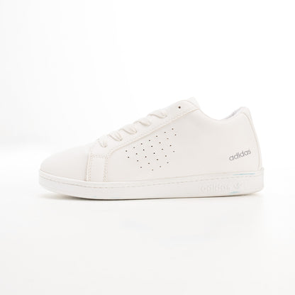 Men Classic Leather Casual Sneakers