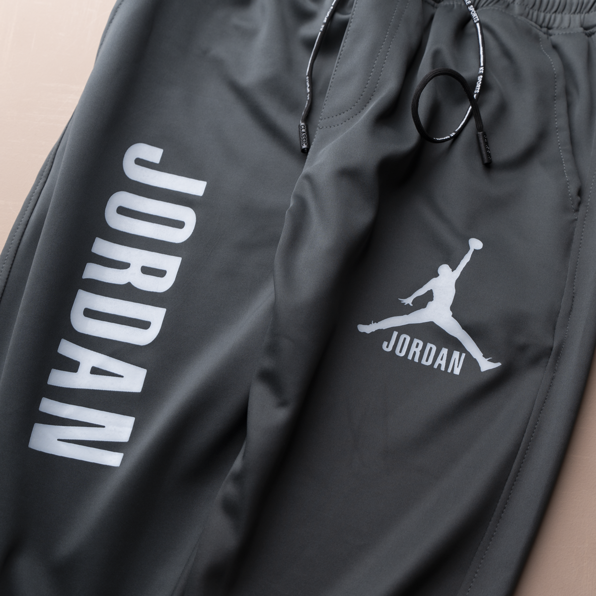 Momentum Jogger - JRDN