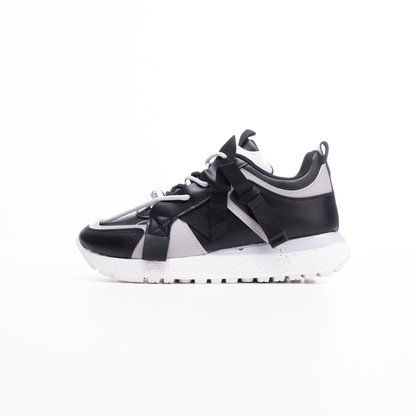 Women Statement Everyday Sneakers