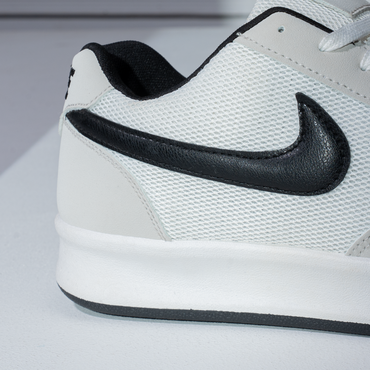 Men Casual Court Sneakers