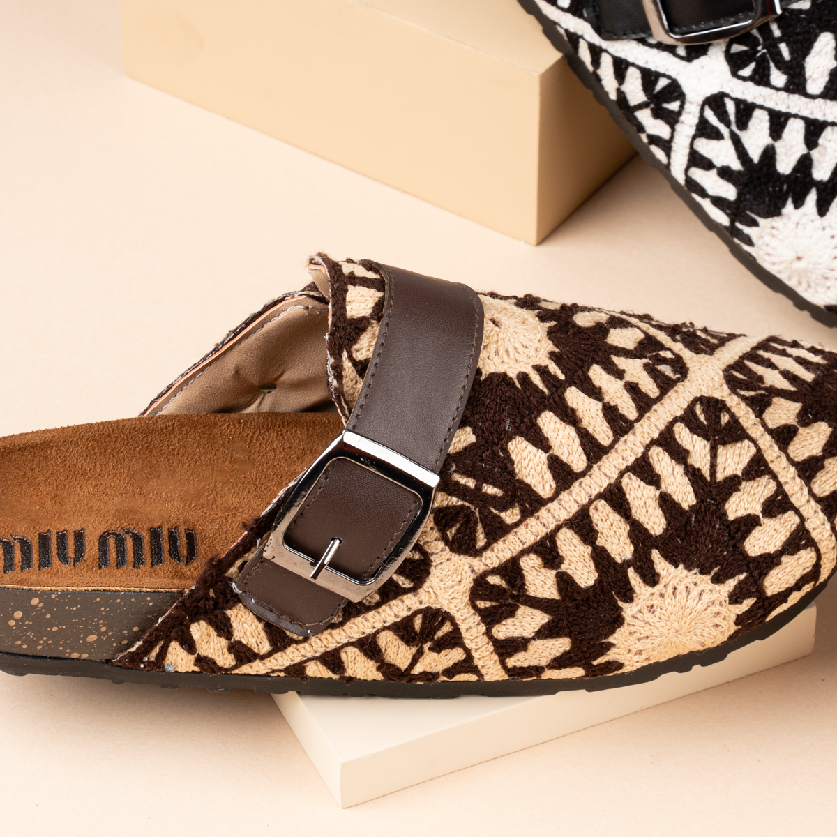 Elegant Suede Buckle Slippers