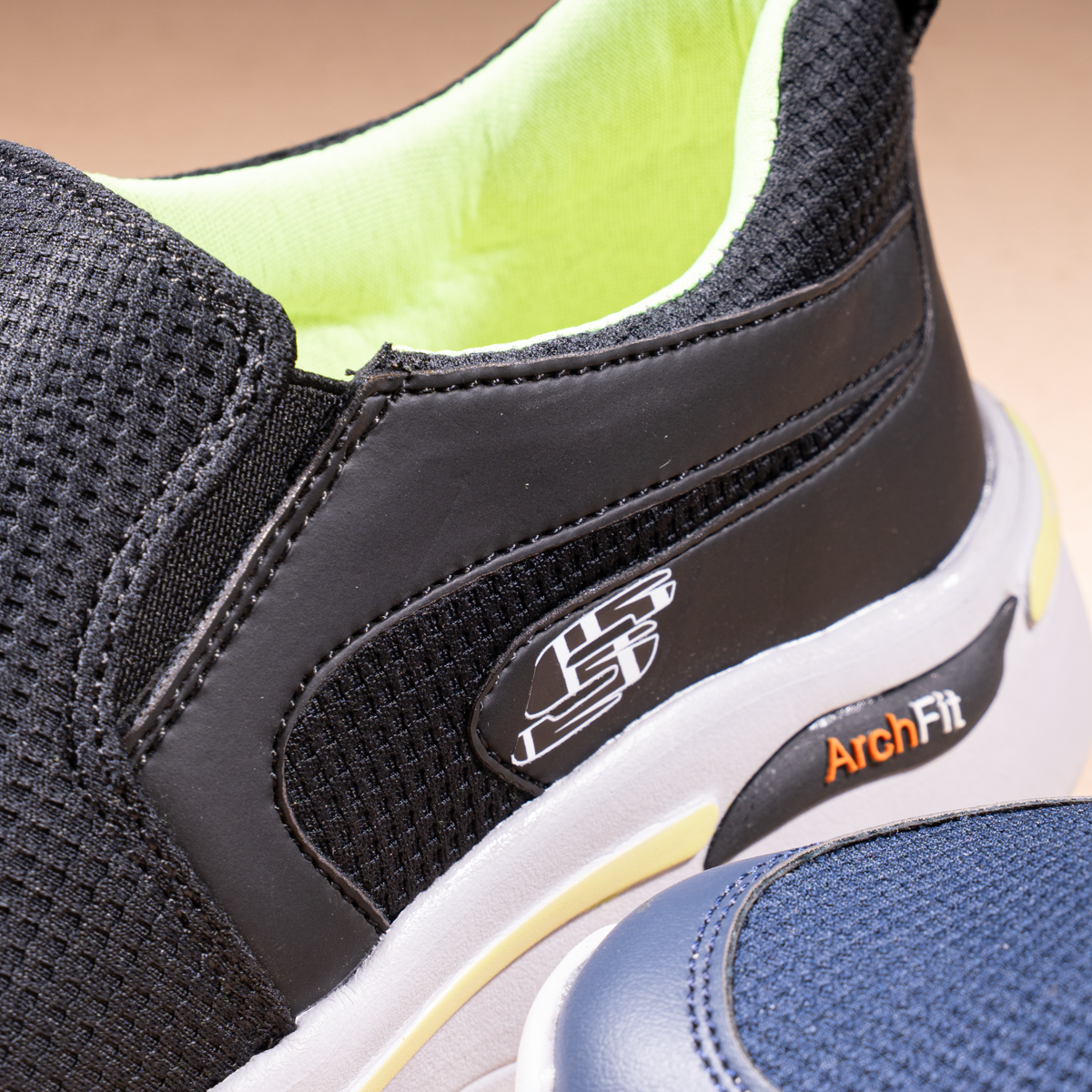 Women Long Standing Comfort Slip-On Sneakers